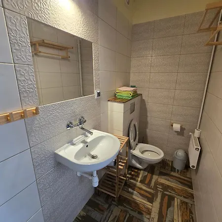 Pod Krokodylem Panzió 3*